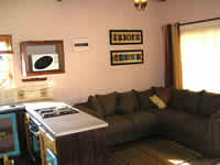 Hazyview Country self catering Cottages no. 3 lounge