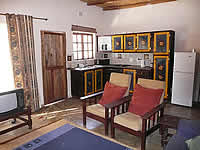 Hazyview Country self catering Cottages no. 4 lounge