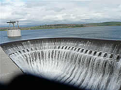 Water sports on the dam, and fishing for black bass, yellowfish, kurpers, eels